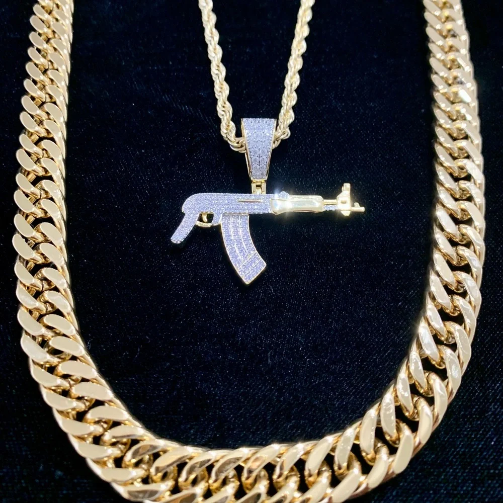 EXCLUSIVE AK47 PENDANT NECKLACE 18K GOLD FULL LAB DIAMONDS CHAIN MADE IN ITALY!